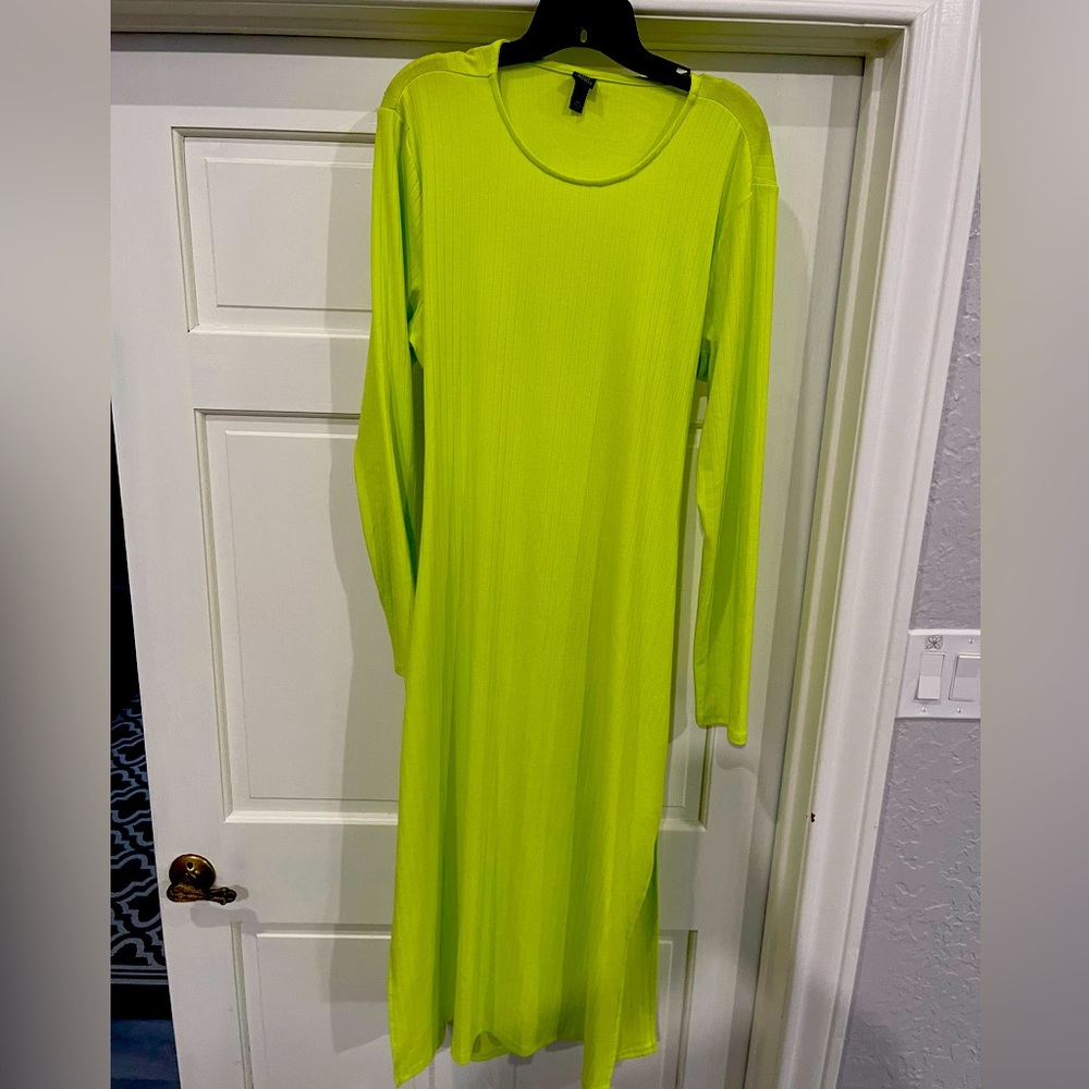 Long Sleeve Open Back Knit Dress